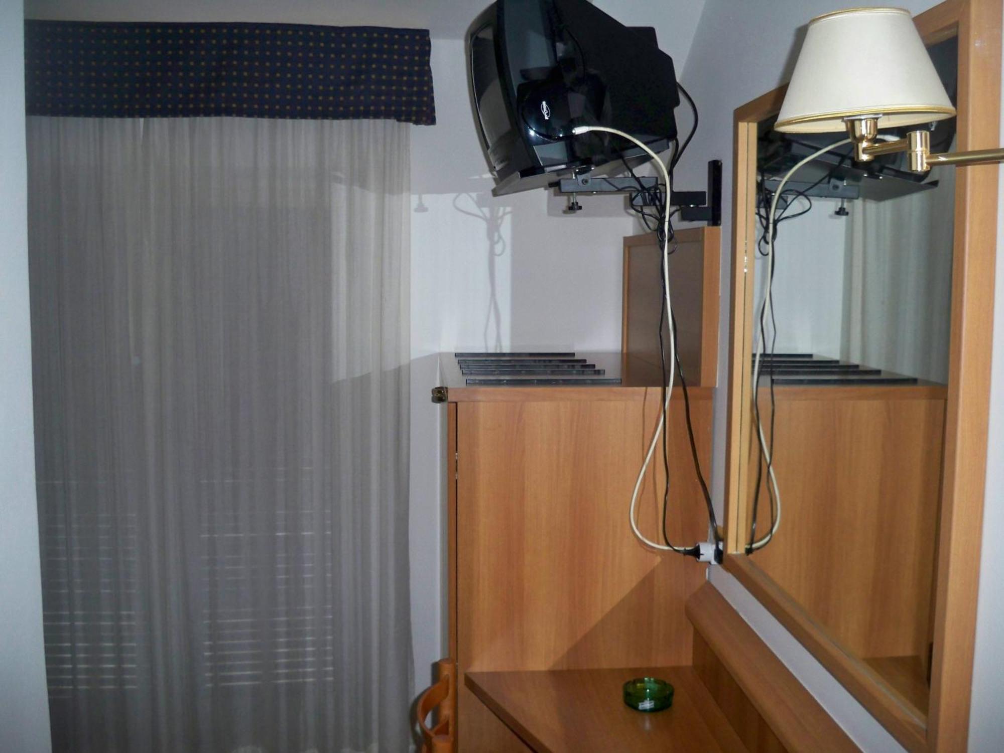 Albergo Corradetti カステル・ディ・サングロ エクステリア 写真